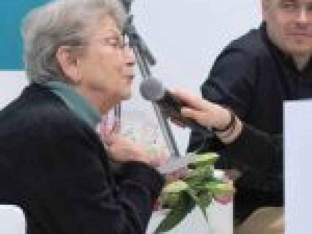 Fotograficzne wspomnienie Szmula Muszkiesa. Łzy na wielu twarzach... (zdjęcia)