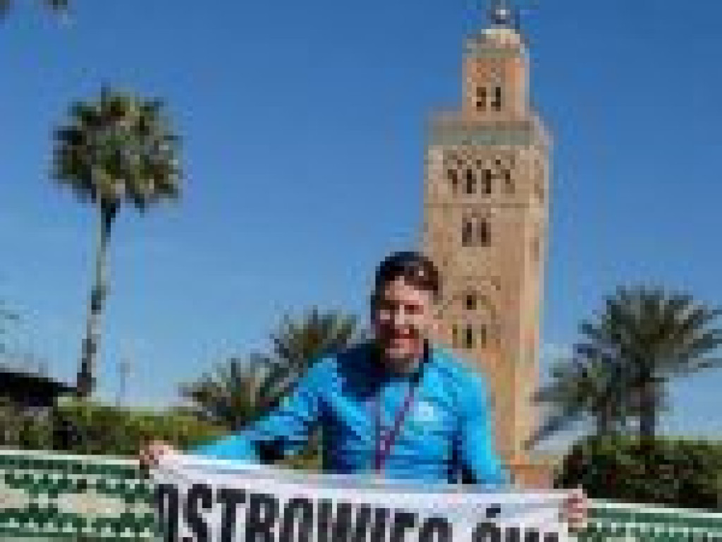 Piotr Dasios i Witold Kozioł na trasie 28 Maratonu w Marakeszu (zdjęcia)