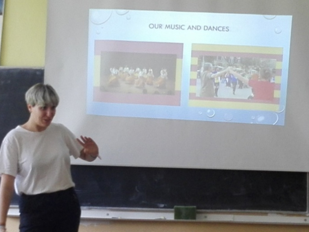 Europejski Dzień Języków Obcych i wolontariusze AIESEC w Chreptowiczu (zdjęcia)