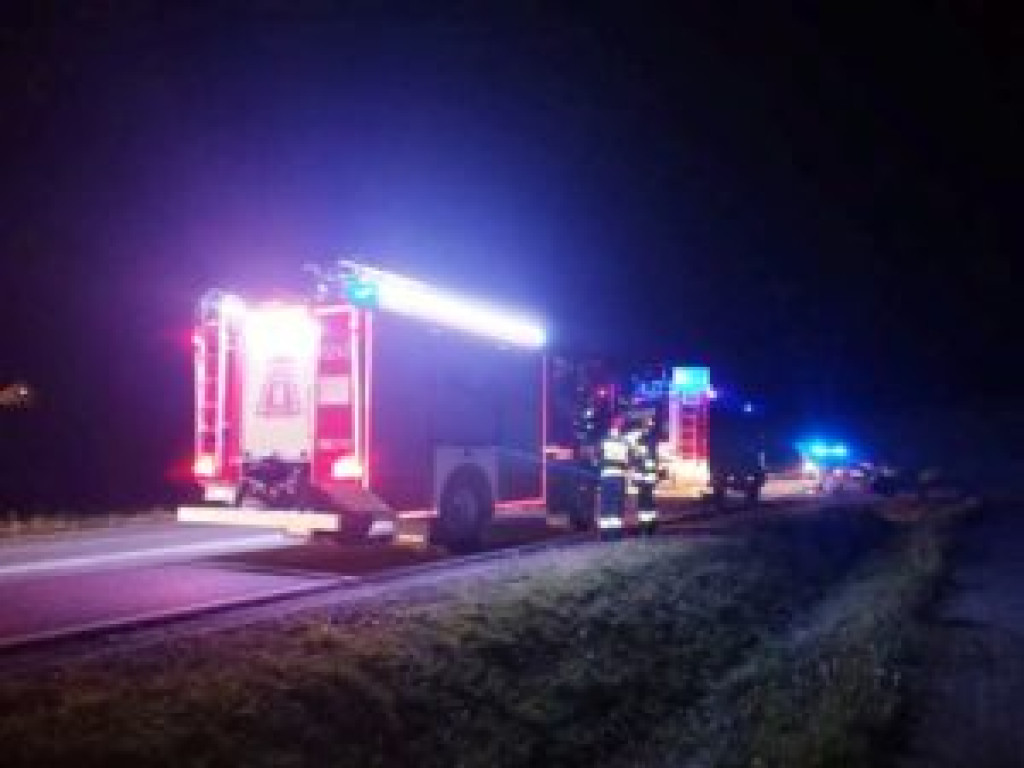 Pijany kierowca dachował w Szwarszowicach