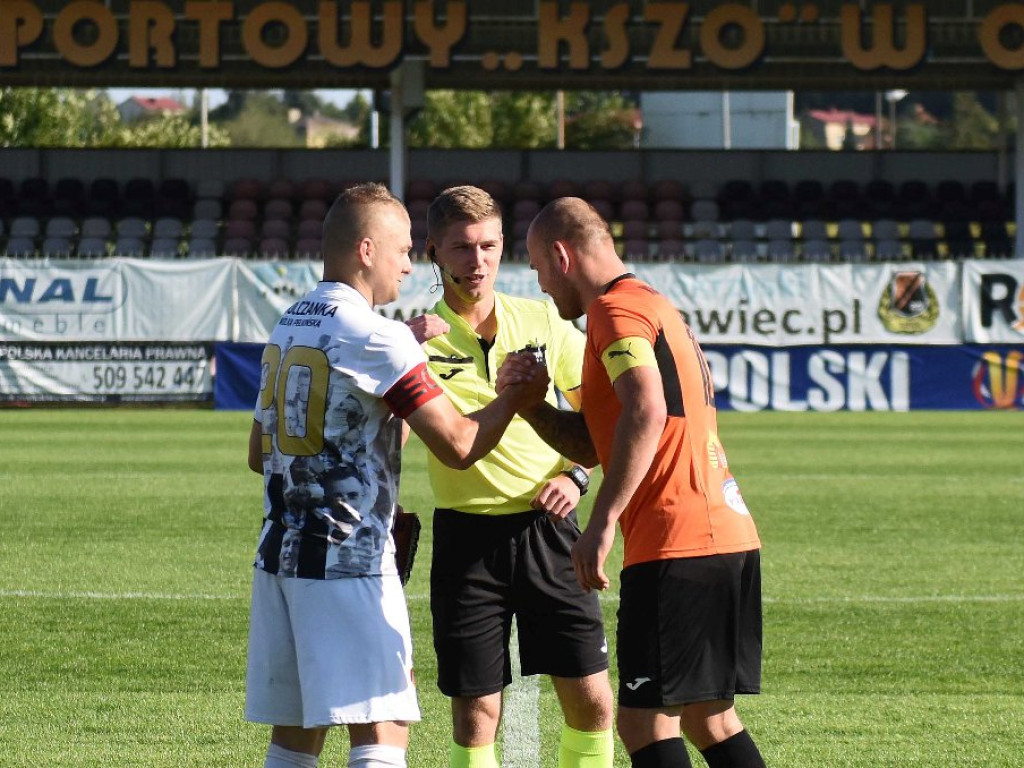 III liga piłkarska. Grupa IV. *KP KSZO 1929 Ostrowiec Świętokrzyski - Wólczanka Wólka Pełkińska 0:1