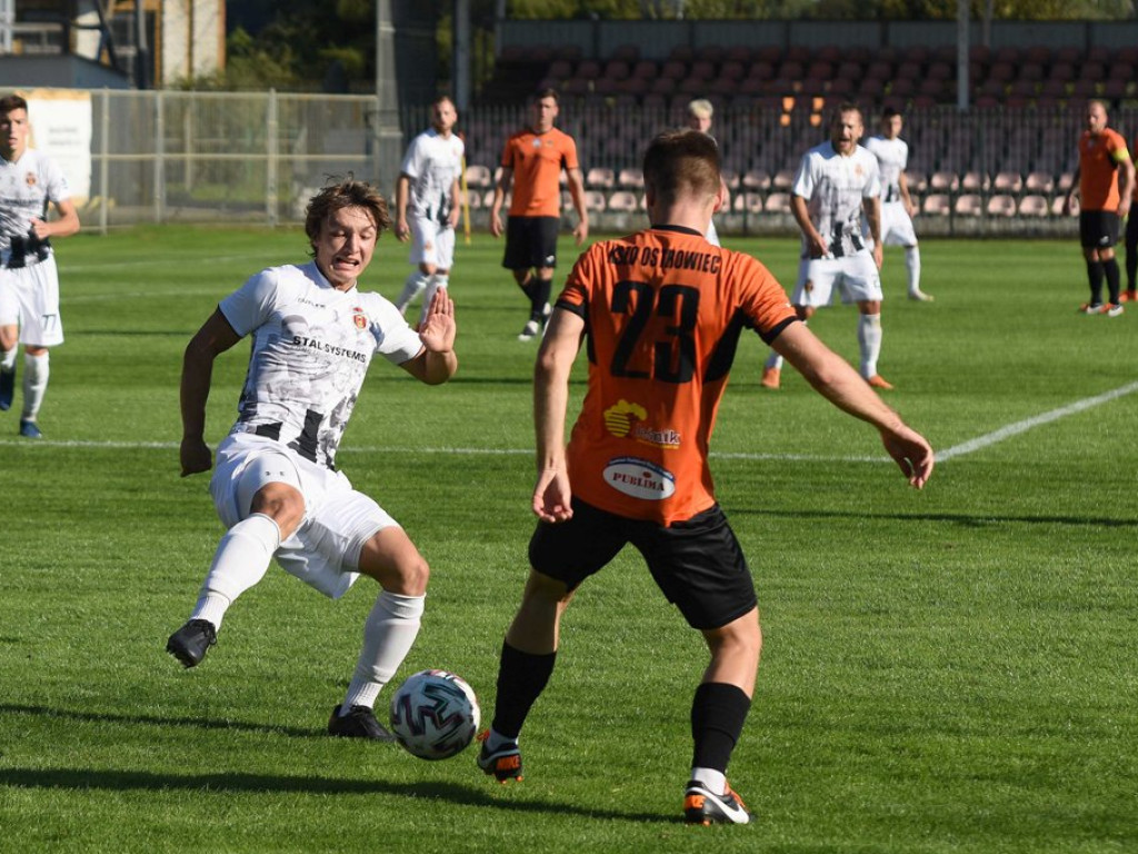 III liga piłkarska. Grupa IV. *KP KSZO 1929 Ostrowiec Świętokrzyski - Wólczanka Wólka Pełkińska 0:1