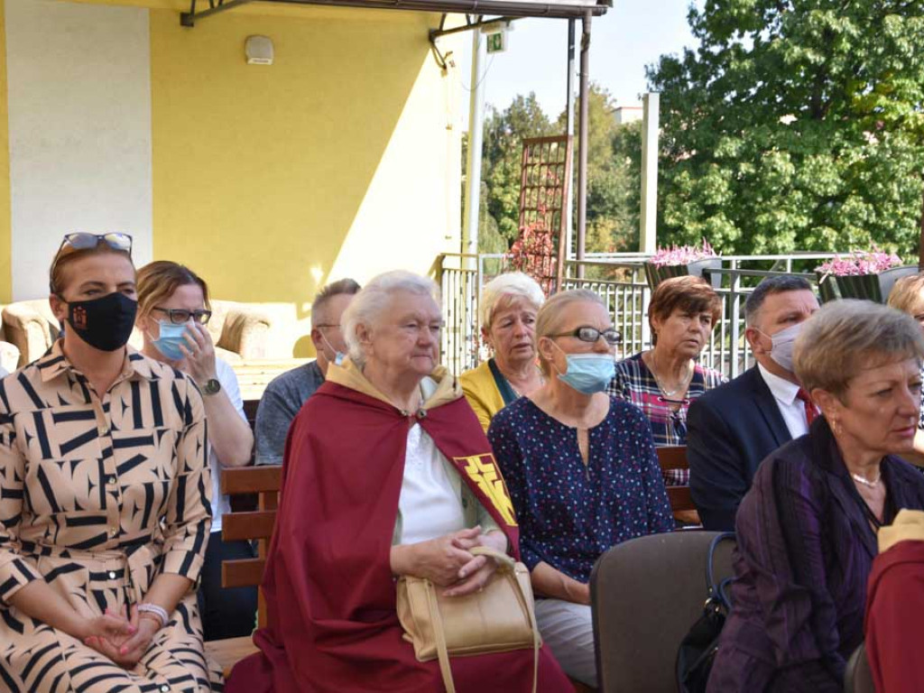 Relikwie św. Jana Pawła II w ostrowieckim hospicjum (zdjęcia)