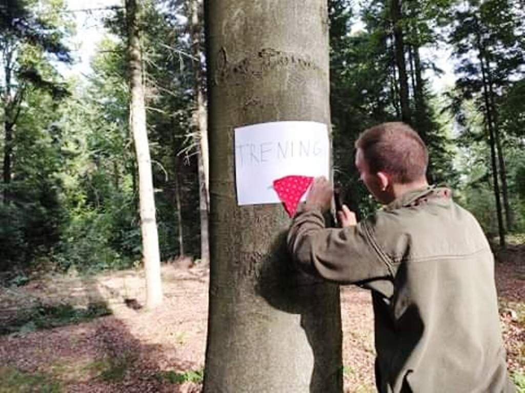 ,,Jodła 2020'. Uczniowie mundurówki z Opatowa szkolą się jak żołnierze (zdjęcia)