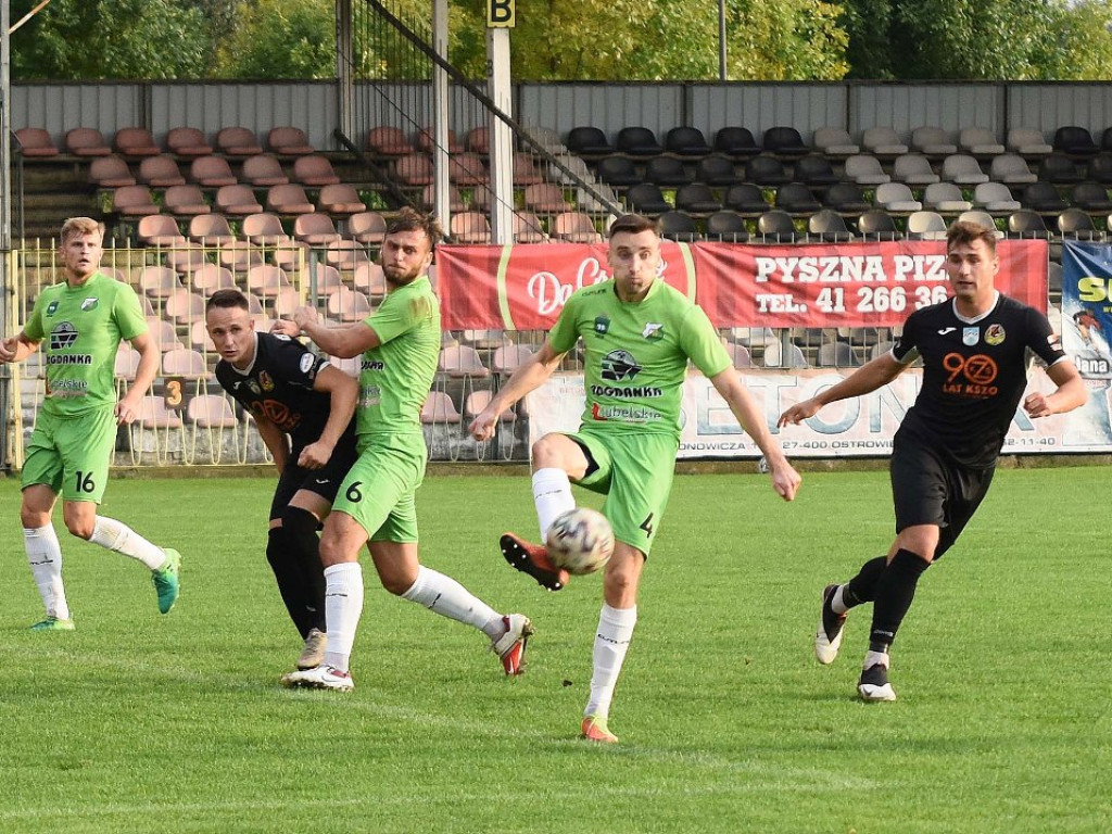 III liga piłkarska. Grupa IV. *KP KSZO 1929 Ostrowiec Świętokrzyski - Chełmianka Chełm 2:0