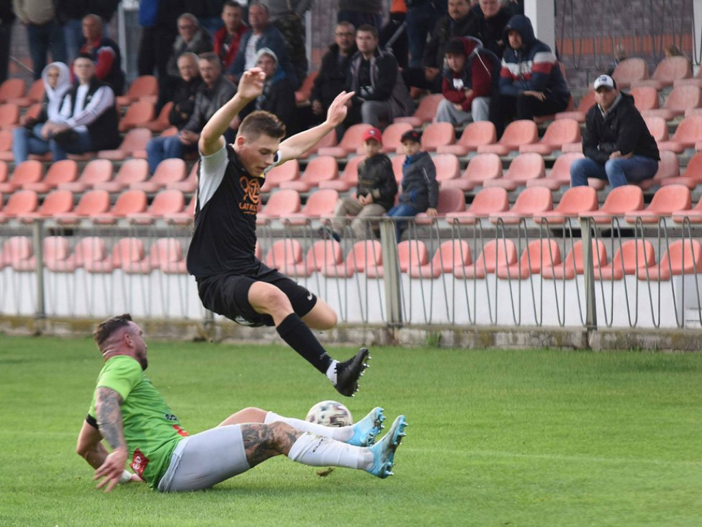 III liga piłkarska. Grupa IV. *KP KSZO 1929 Ostrowiec Świętokrzyski - Chełmianka Chełm 2:0