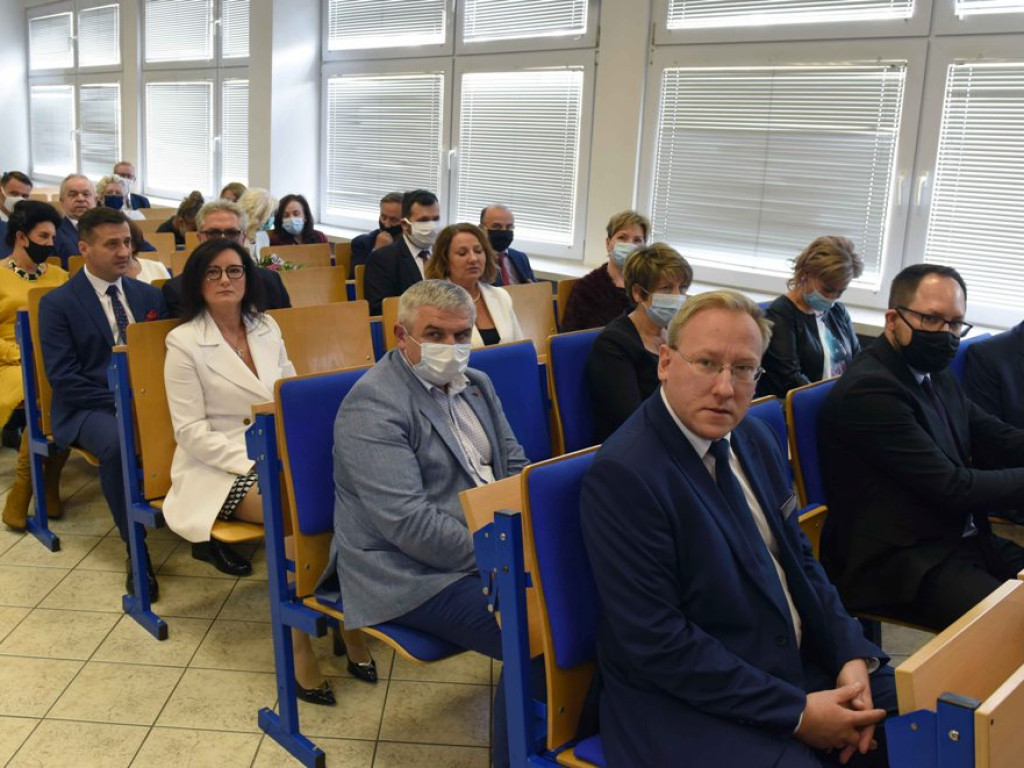 Studenci wrócili. Wyższa Szkoła Biznesu i Przedsiębiorczości blisko ćwierćwiecza działalności