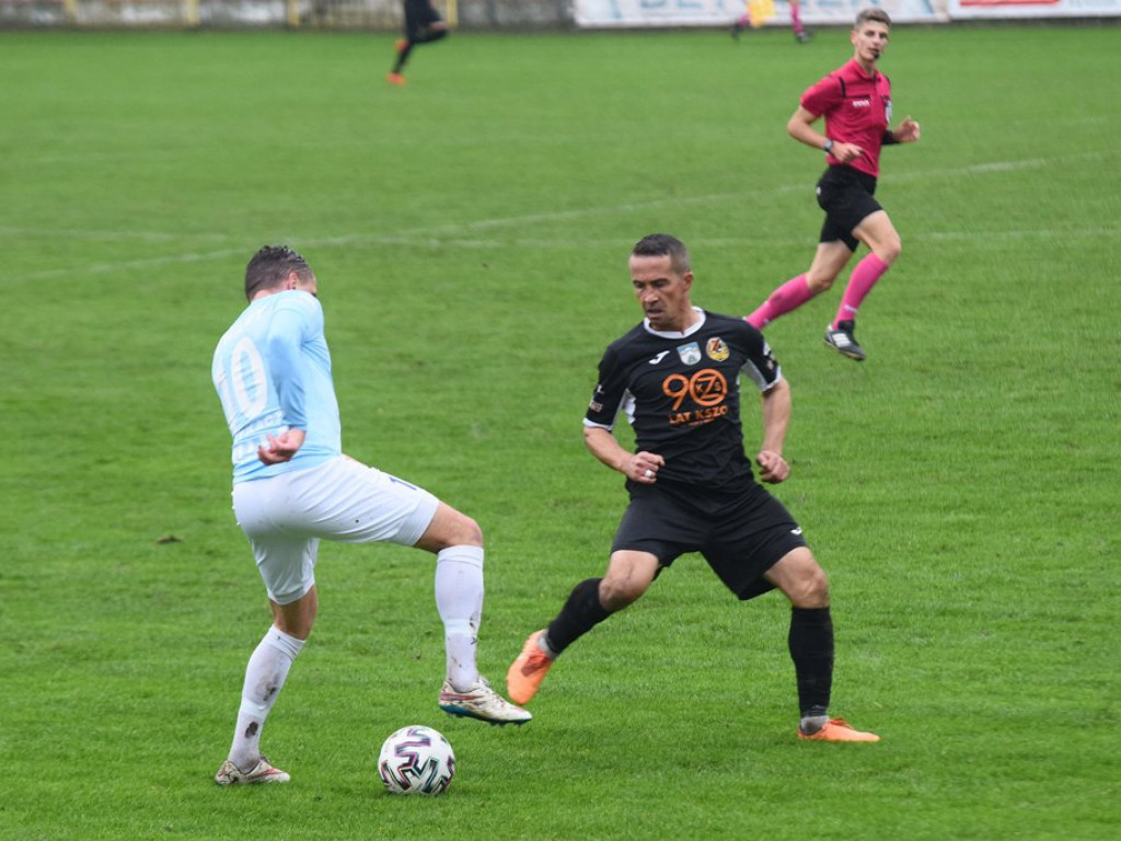 III liga piłkarska. Grupa IV. *KP KSZO 1929 Ostrowiec Świętokrzyski - Lewart Lubartów 2:0