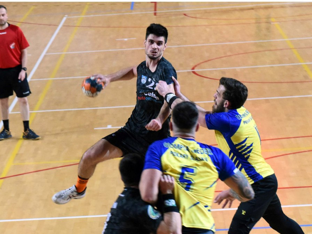 I liga piłki ręcznej mężczyzn. Grupa D. *KSZO Ostrowiec Świętokrzyski - Olimpia Piekary Śląskie 31:28