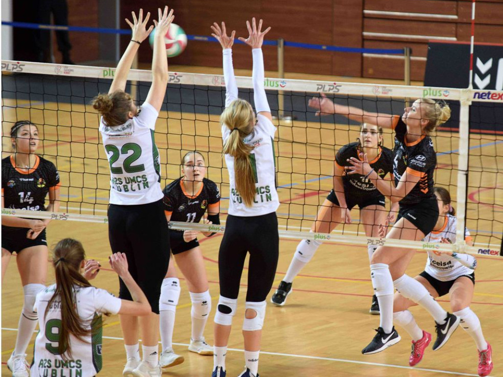 II liga siatkówki. Grupa IV. *KSZO SMS Ostrowiec Świętokrzyski - AZS UMCS Lublin 3:1