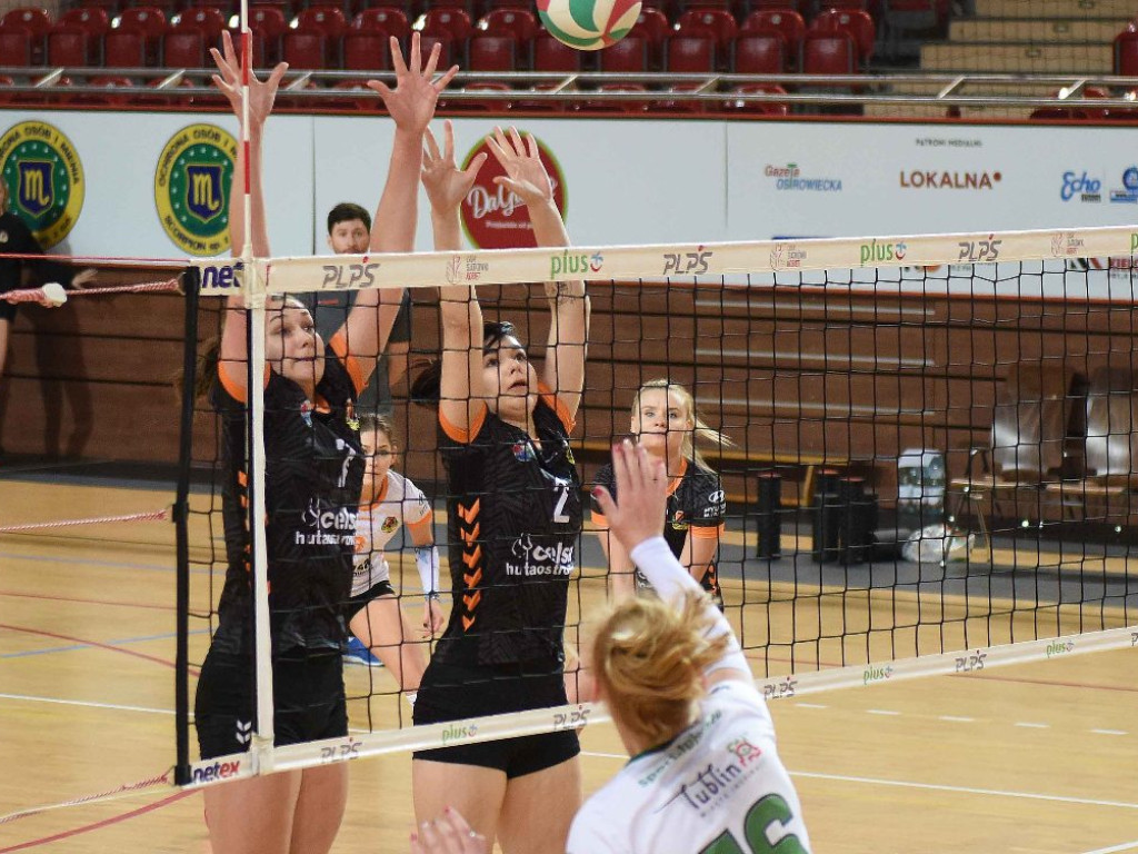 II liga siatkówki. Grupa IV. *KSZO SMS Ostrowiec Świętokrzyski - AZS UMCS Lublin 3:1