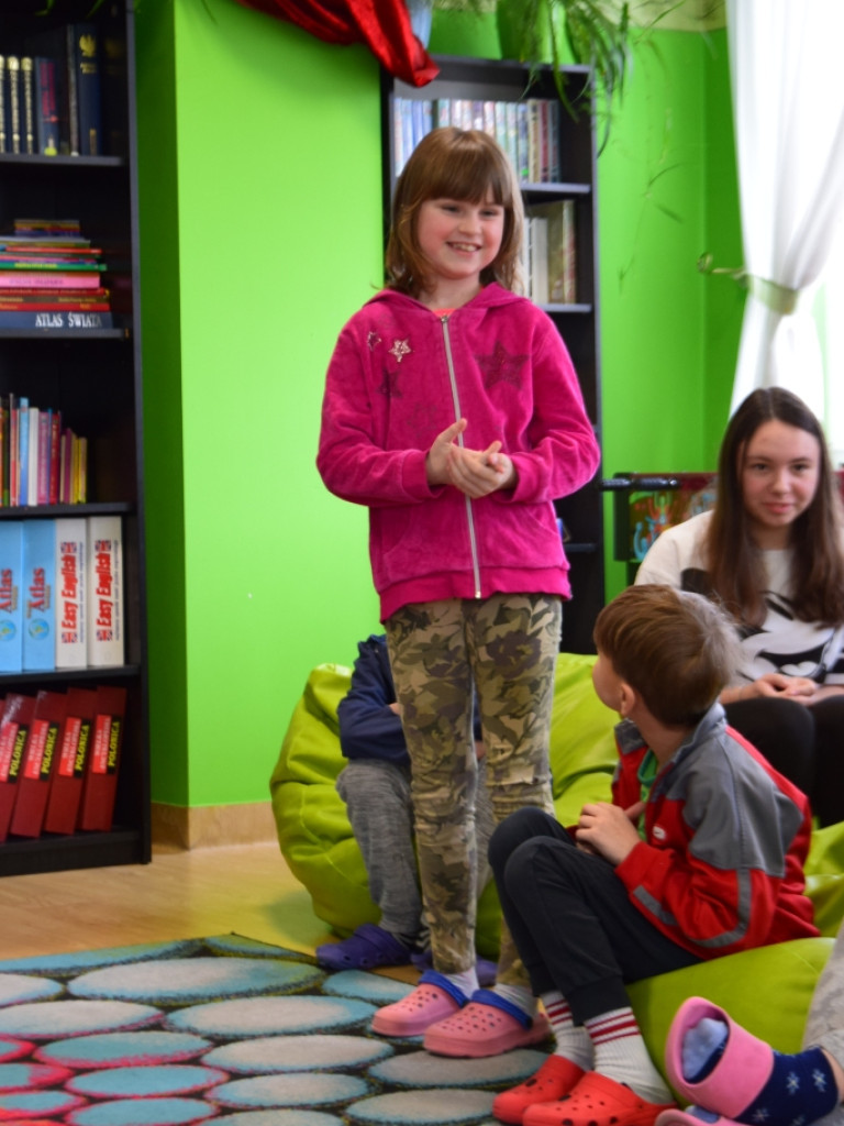 Upominki dla dzieci Ośrodków w Denkowie i Małachowie (zdjęcia)