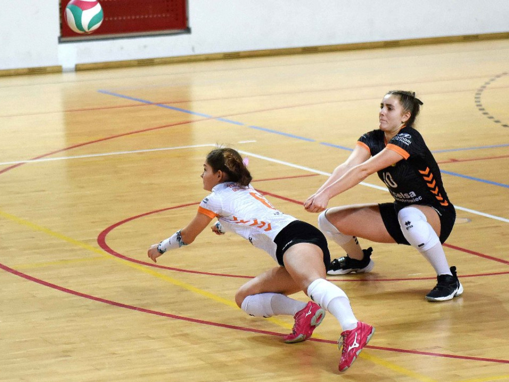 II liga siatkówki kobiet. KSZO SMS Ostrowiec Świętokrzyski - Pogoń Proszowice 3:0