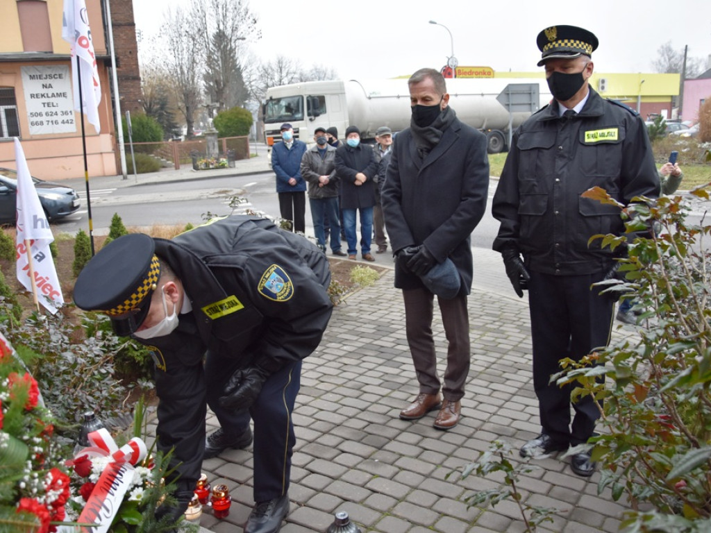 W 39 rocznicę wprowadzenia stanu wojennego (zdjęcia)