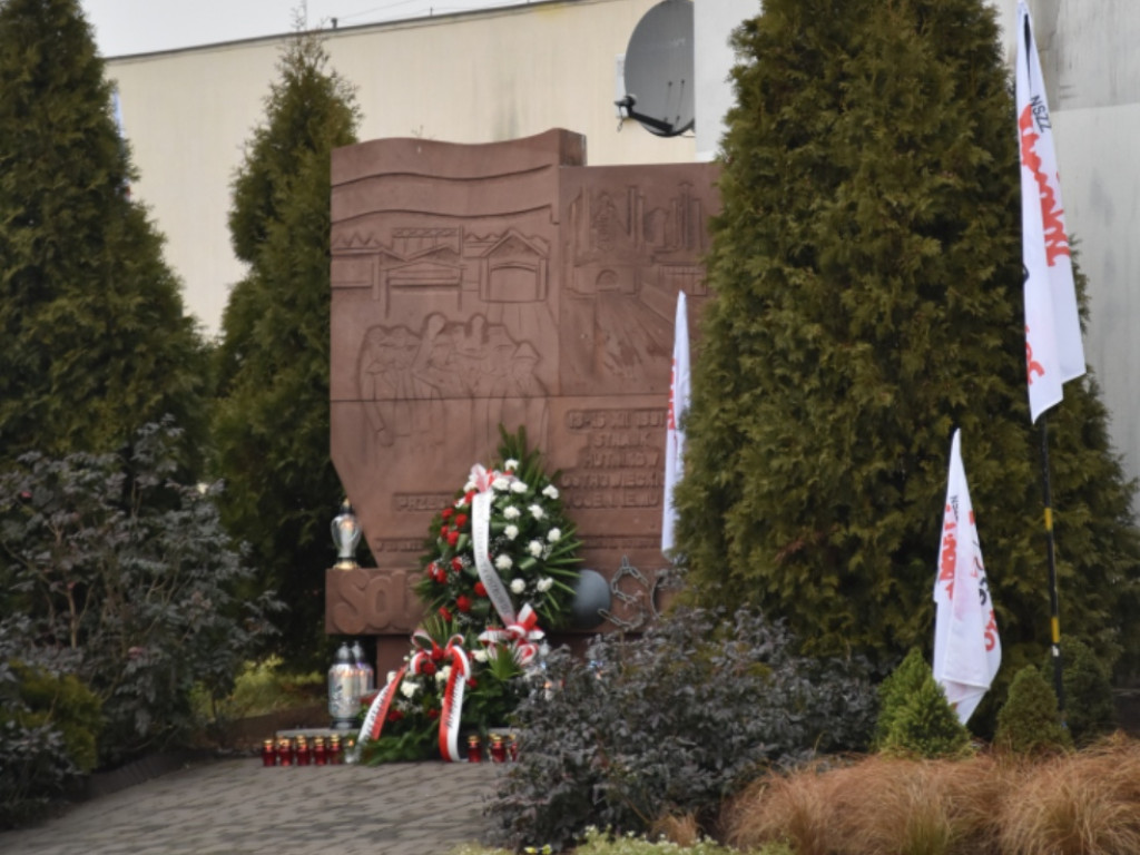 W 39 rocznicę wprowadzenia stanu wojennego (zdjęcia)