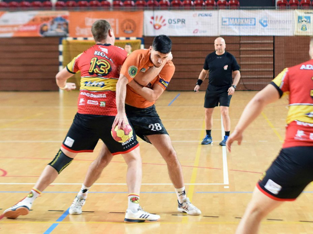 I liga piłki ręcznej mężczyzn. Grupa D. *KSZO Ostrowiec Świętokrzyski - Padwa Zamość 27:31