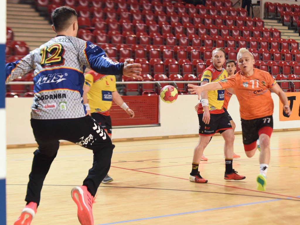 I liga piłki ręcznej mężczyzn. Grupa D. *KSZO Ostrowiec Świętokrzyski - Padwa Zamość 27:31