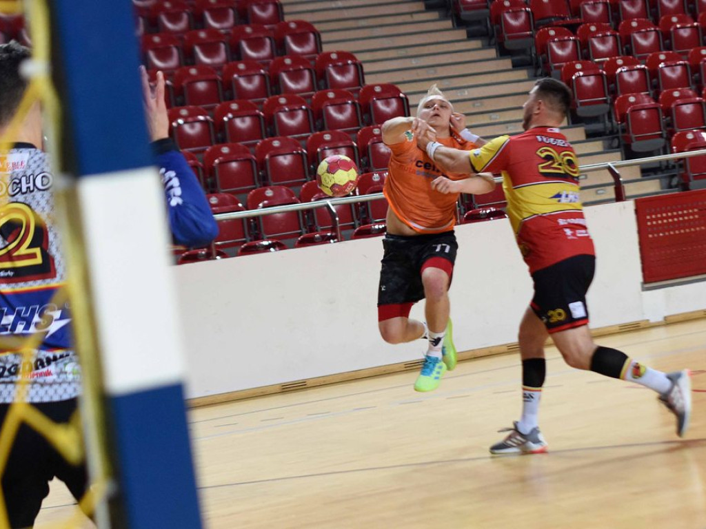 I liga piłki ręcznej mężczyzn. Grupa D. *KSZO Ostrowiec Świętokrzyski - Padwa Zamość 27:31