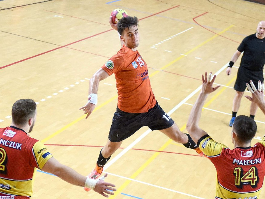 I liga piłki ręcznej mężczyzn. Grupa D. *KSZO Ostrowiec Świętokrzyski - Padwa Zamość 27:31