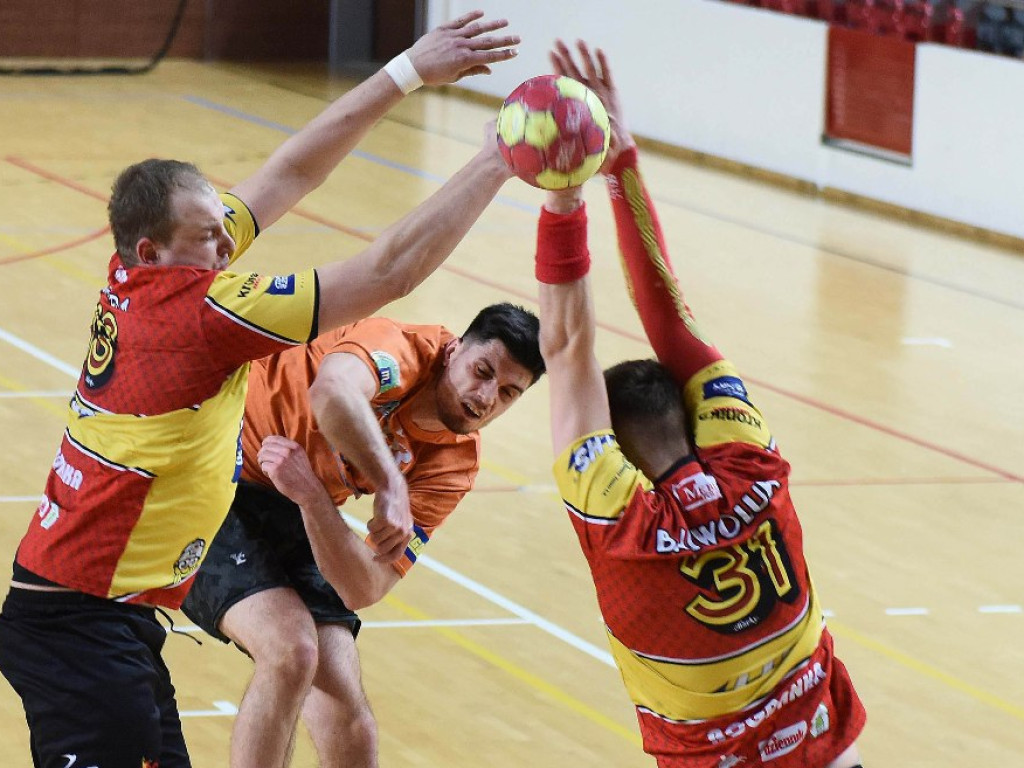 I liga piłki ręcznej mężczyzn. Grupa D. *KSZO Ostrowiec Świętokrzyski - Padwa Zamość 27:31