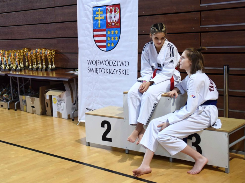 Pół setki medali na zakończenie roku. Udany sezon teakwondoków OSTO