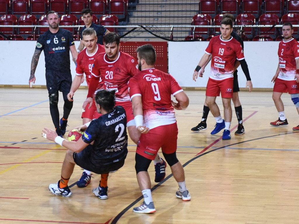 Mecz sparingowy. *KSZO Ostrowiec Świętokrzyski - Orlęta Zwoleń 33:28 (17:14)