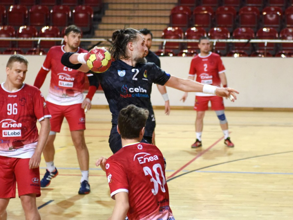 Mecz sparingowy. *KSZO Ostrowiec Świętokrzyski - Orlęta Zwoleń 33:28 (17:14)