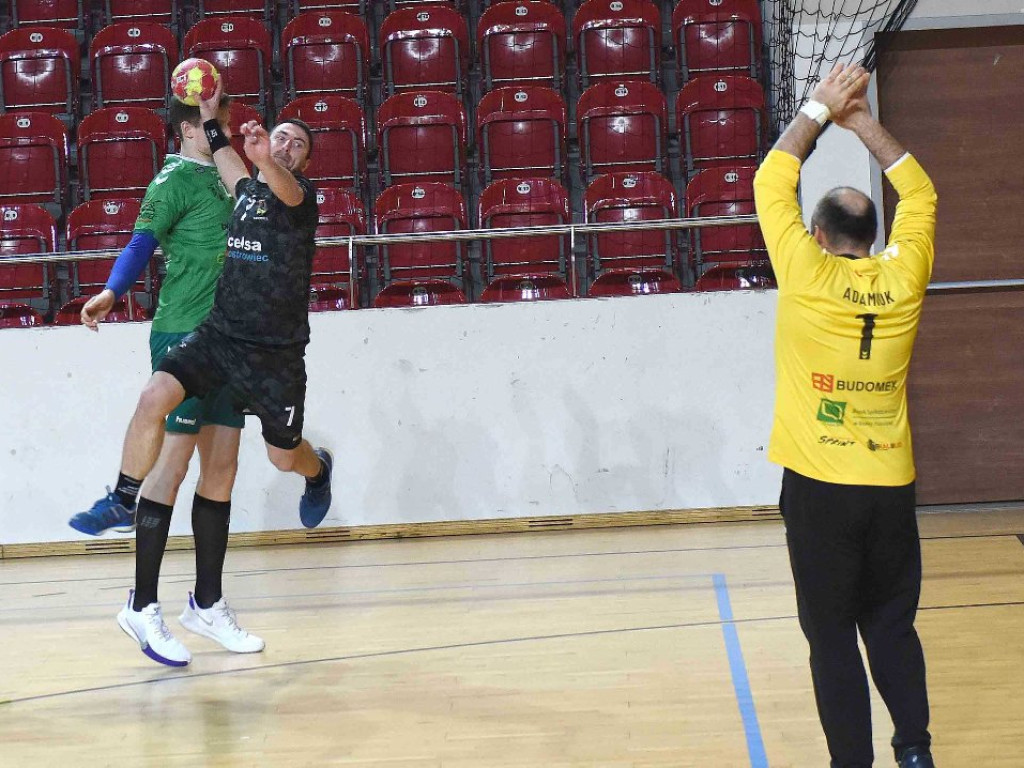 Mecz sparingowy. *KSZO Ostrowiec Świętokrzyski - AZS AWF Biała Podlaska 27:30