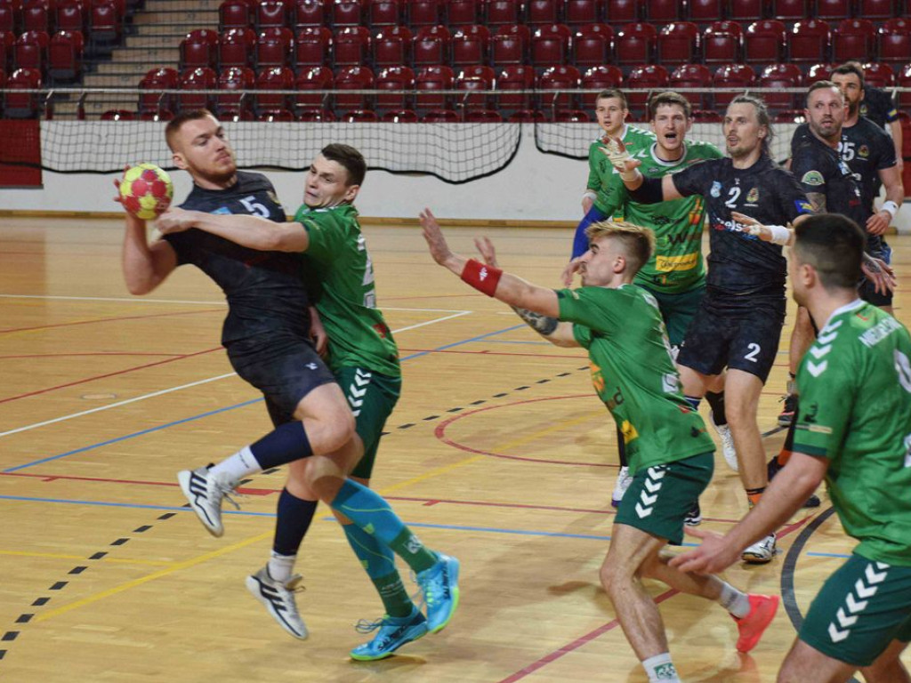 Mecz sparingowy. *KSZO Ostrowiec Świętokrzyski - AZS AWF Biała Podlaska 27:30