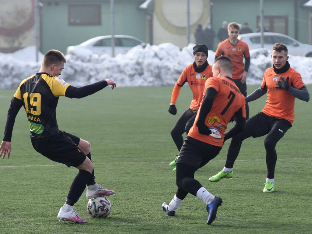 Mecz sparingowy. *KP KSZO 1929 Ostrowiec Świętokrzyski - Siarka Tarnobrzeg 4:1