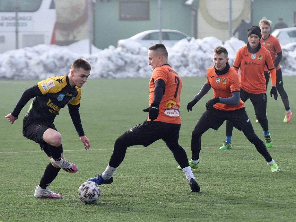Mecz sparingowy. *KP KSZO 1929 Ostrowiec Świętokrzyski - Siarka Tarnobrzeg 4:1