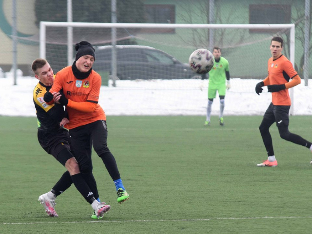 Mecz sparingowy. *KP KSZO 1929 Ostrowiec Świętokrzyski - Siarka Tarnobrzeg 4:1
