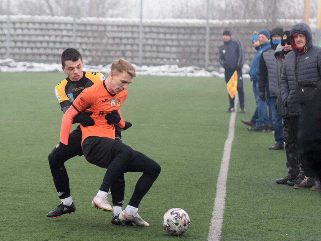 Mecz sparingowy. *KP KSZO 1929 Ostrowiec Świętokrzyski - Siarka Tarnobrzeg 4:1