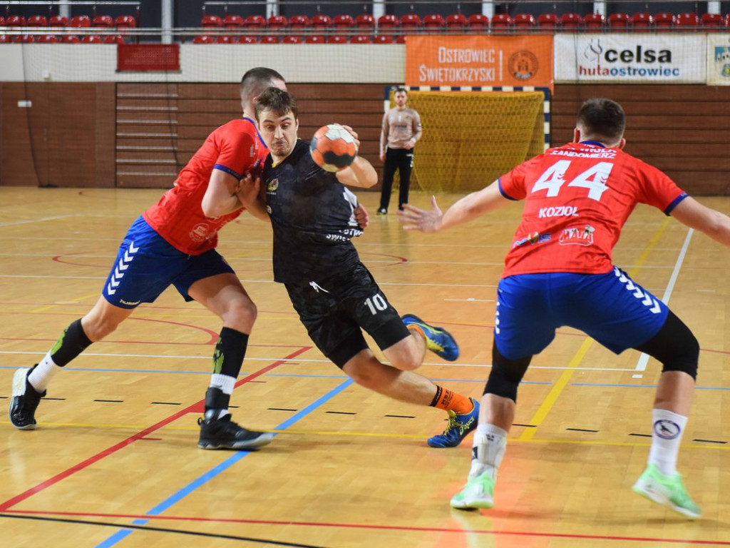 I liga piłki ręcznej mężczyzn. Grupa D. *KSZO Ostrowiec Świętokrzyski - Wisła Sandomierz 31:27