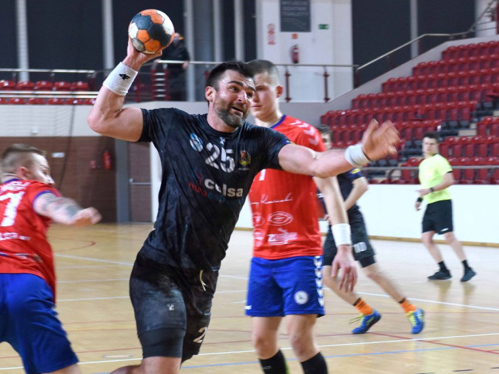 I liga piłki ręcznej mężczyzn. Grupa D. *KSZO Ostrowiec Świętokrzyski - Wisła Sandomierz 31:27