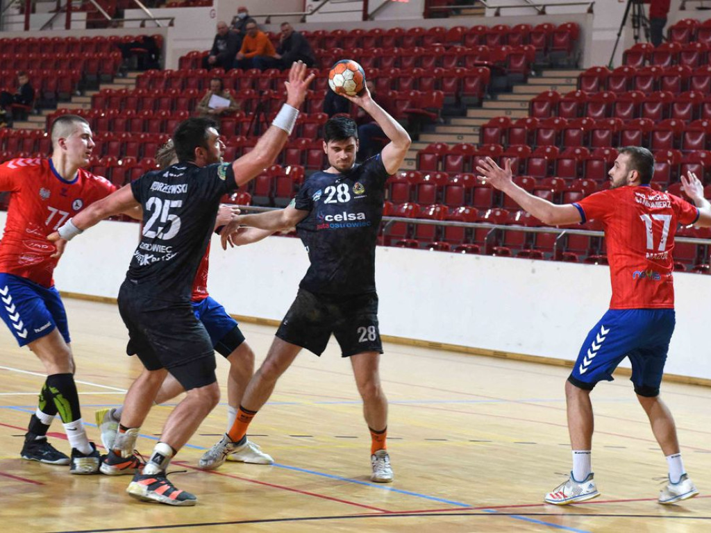 I liga piłki ręcznej mężczyzn. Grupa D. *KSZO Ostrowiec Świętokrzyski - Wisła Sandomierz 31:27
