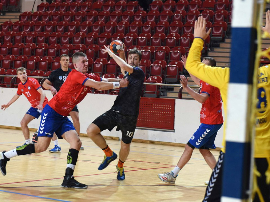 I liga piłki ręcznej mężczyzn. Grupa D. *KSZO Ostrowiec Świętokrzyski - Wisła Sandomierz 31:27