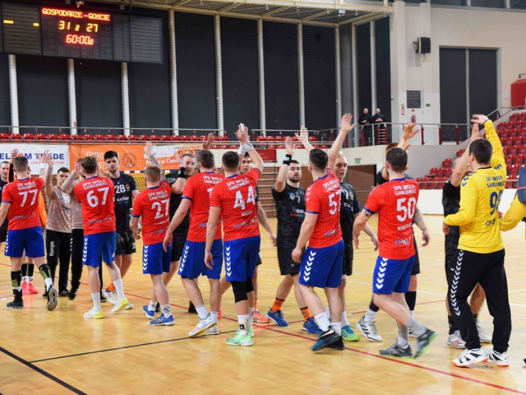 I liga piłki ręcznej mężczyzn. Grupa D. *KSZO Ostrowiec Świętokrzyski - Wisła Sandomierz 31:27
