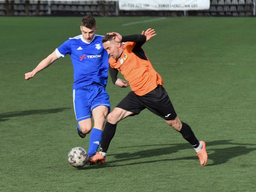 III liga piłkarska. Grupa IV. *KP KSZO 1929 Ostrowiec Świętokrzyski - Sokół Sieniawa 1:0