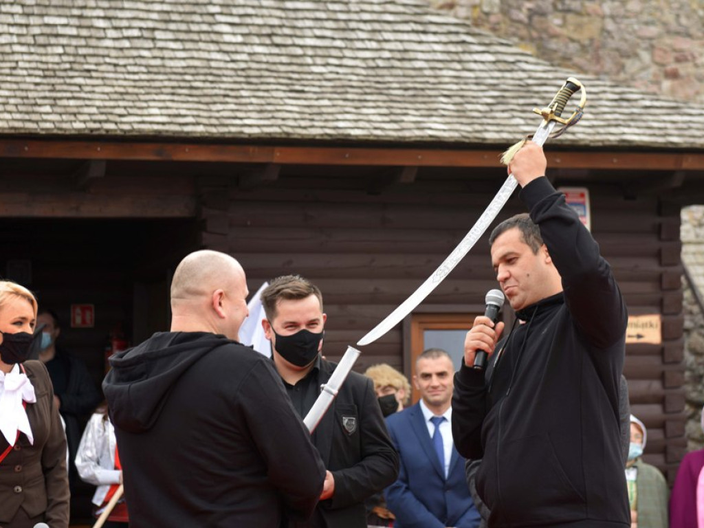 Młodzieżowe Mistrzostwa Świata w Boksie. Zamek w Chęcinach. Trening mentalny