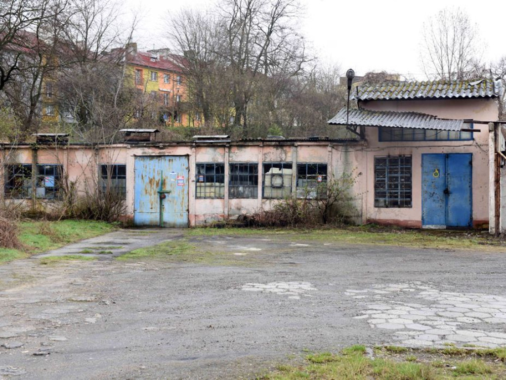 Ponad 20 pustostanów nie dodaje naszemu miastu uroku (zdjęcia)