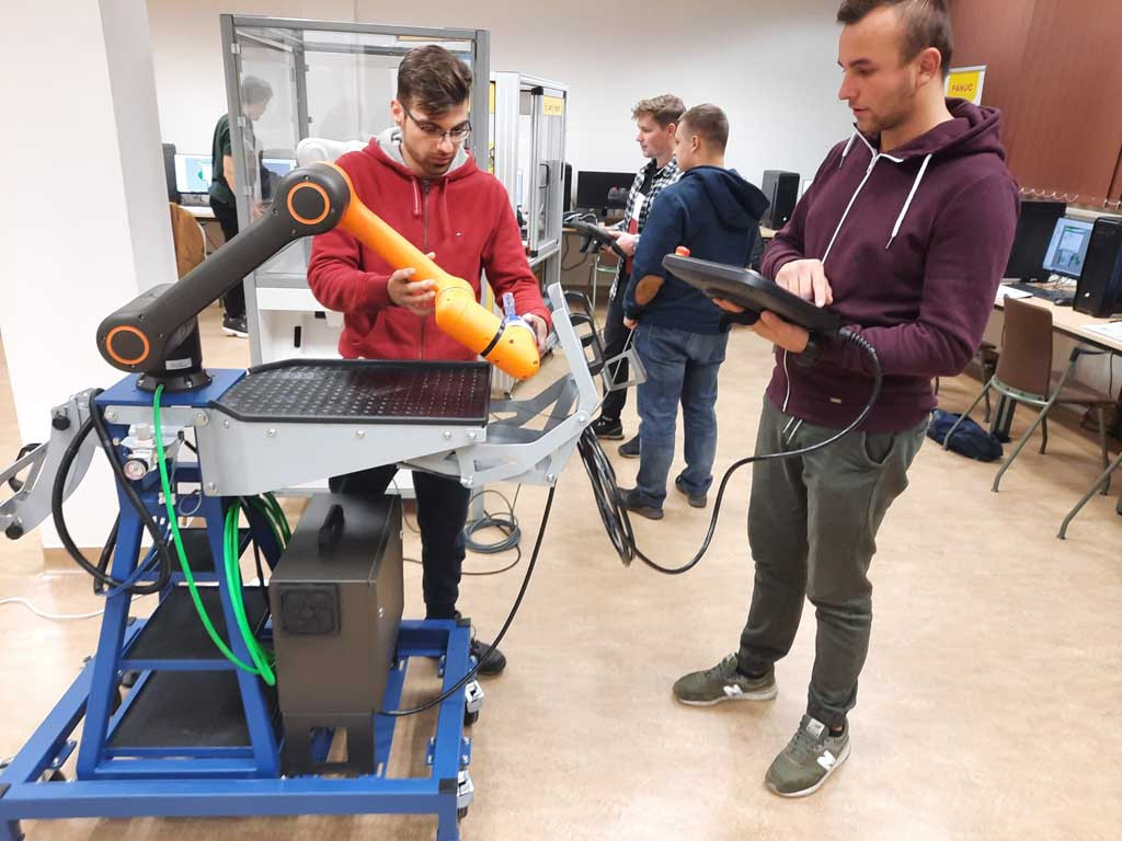 Studia inżynierskie na Wydziale Mechaniczno-Technologicznym w Stalowej Woli