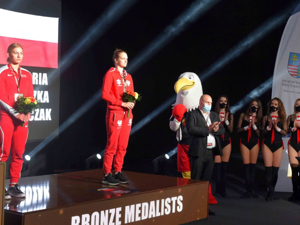 Młodzieżowe Mistrzostwa Świata w Boksie. Dwa srebrne i pięć brązowych medali polskich pięściarek