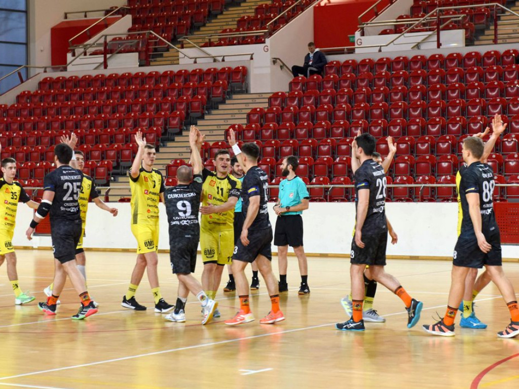 I liga piłki ręcznej. Grupa D. *KSZO Ostrowiec Świętokrzyski - KSSPR Końskie 30:24
