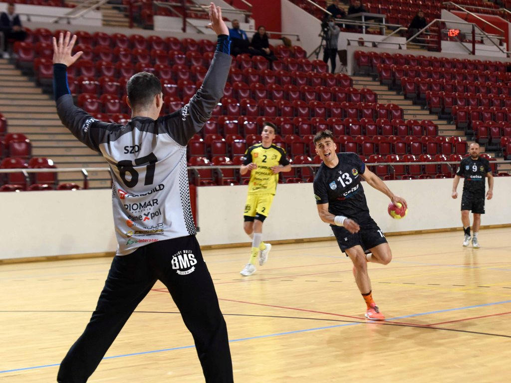 I liga piłki ręcznej. Grupa D. *KSZO Ostrowiec Świętokrzyski - KSSPR Końskie 30:24