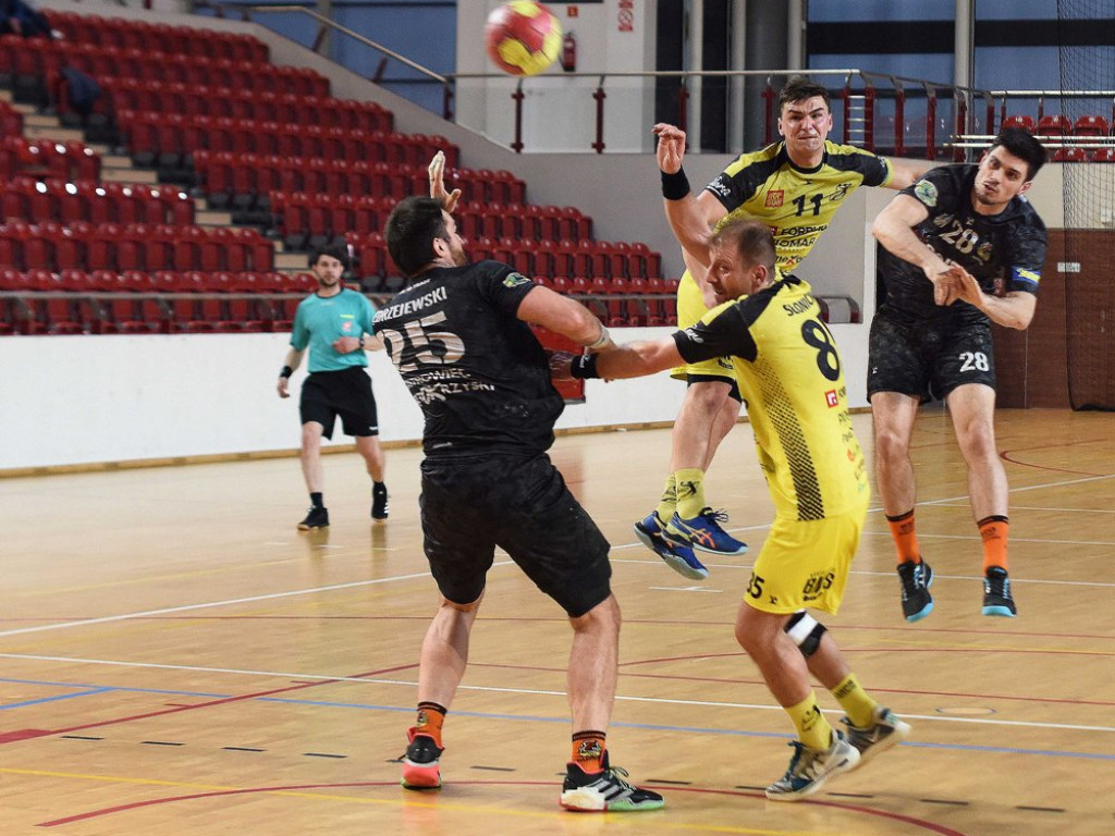 I liga piłki ręcznej. Grupa D. *KSZO Ostrowiec Świętokrzyski - KSSPR Końskie 30:24