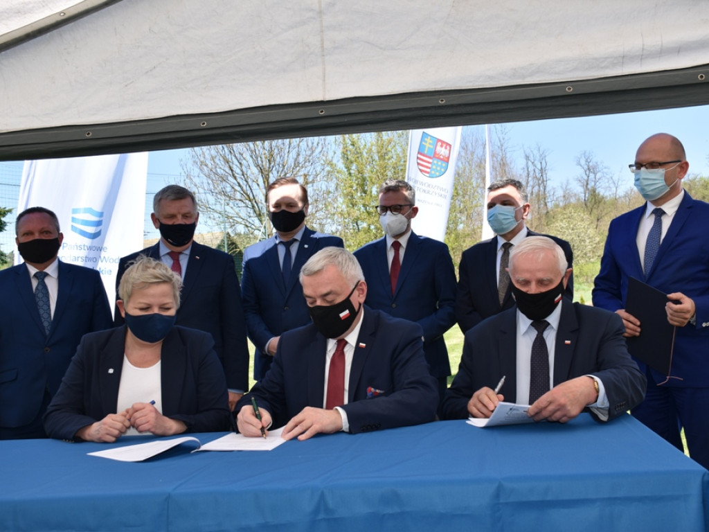 Modła przestanie straszyć (zdjęcia)