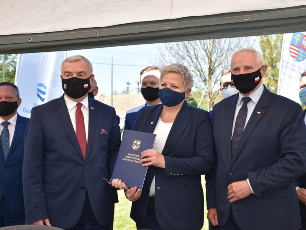 Modła przestanie straszyć (zdjęcia)