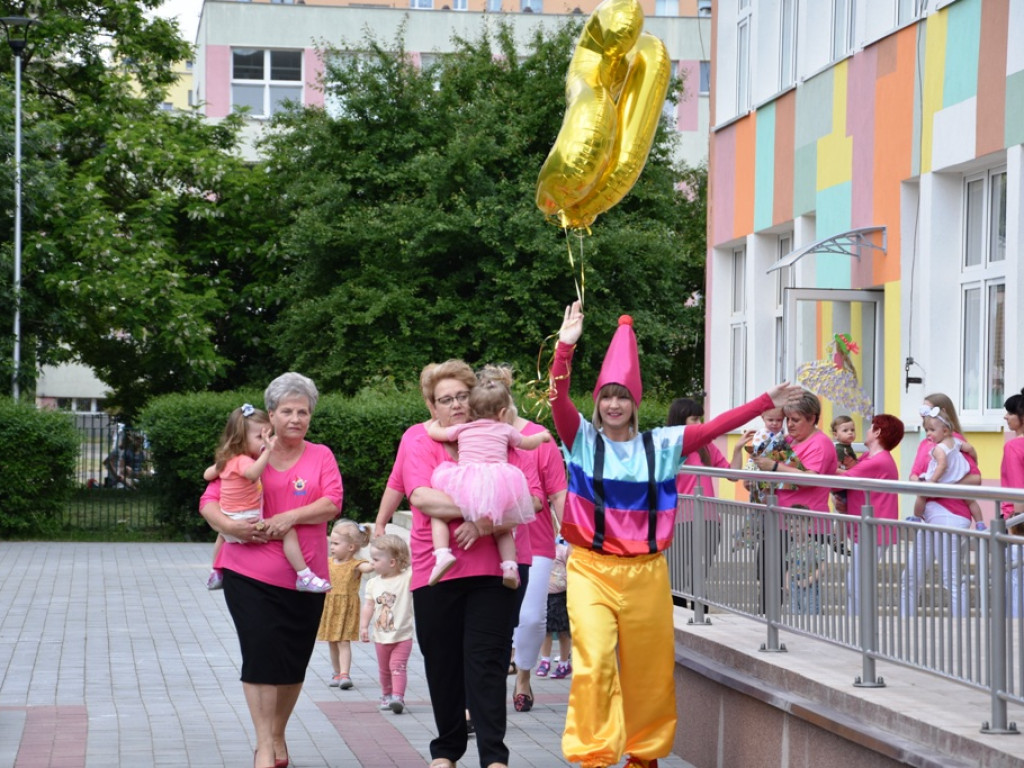 Kiedy śmieje się dziecko, śmieje się cały świat? Jubileusz 
