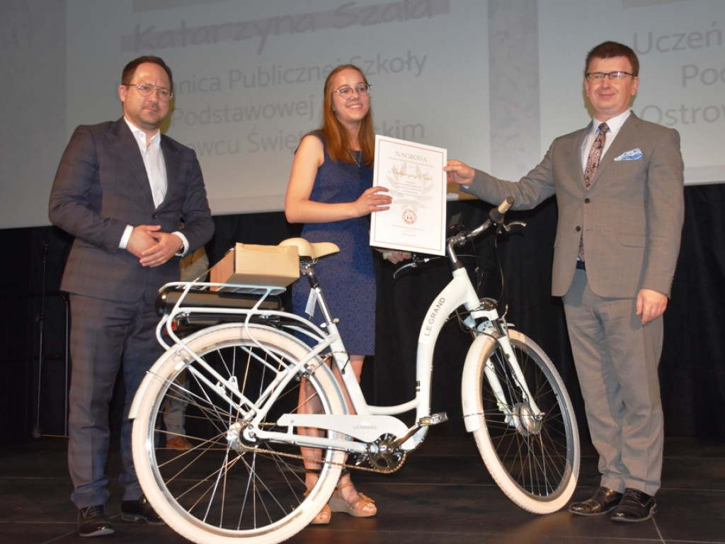 Gala XXX Plebiscytu Gazety Ostrowieckiej na Ucznia Roku 2020/2021